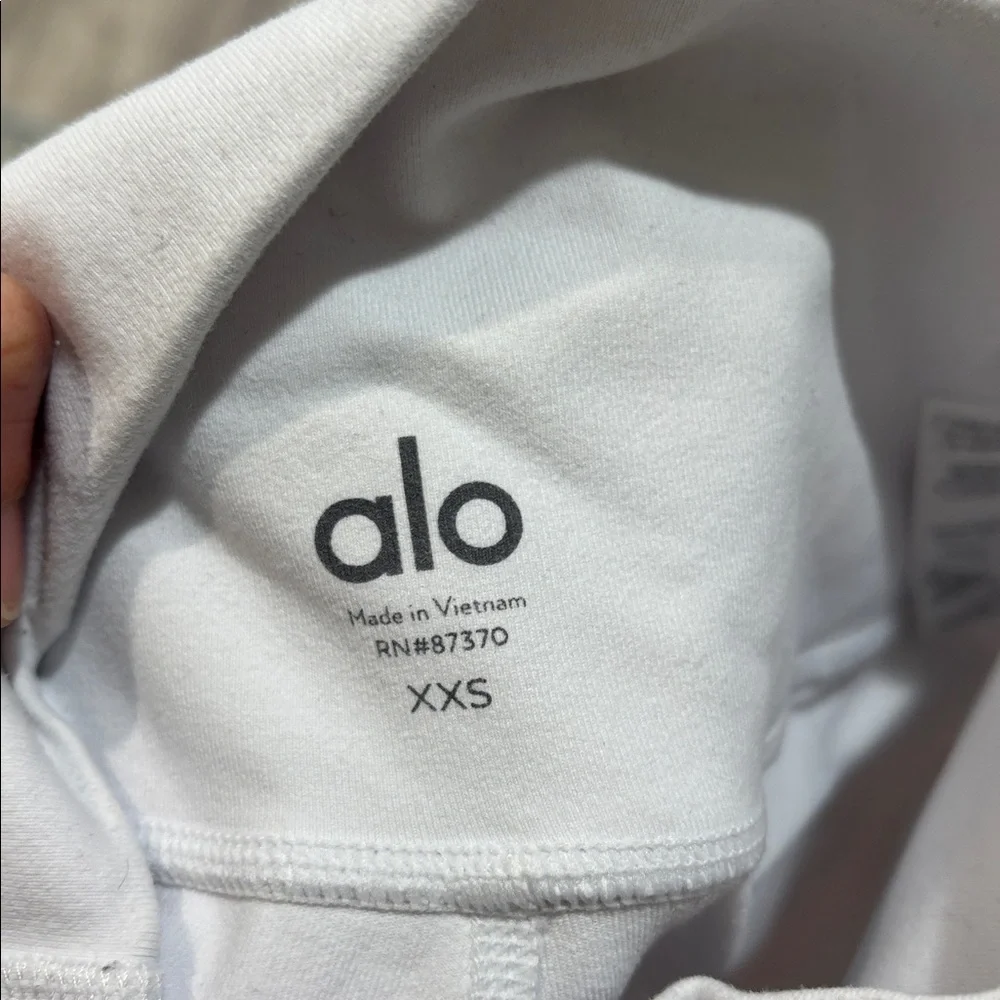 ALO Yoga Women's White Leggings COTTON LEGGINGS XXS  7/8